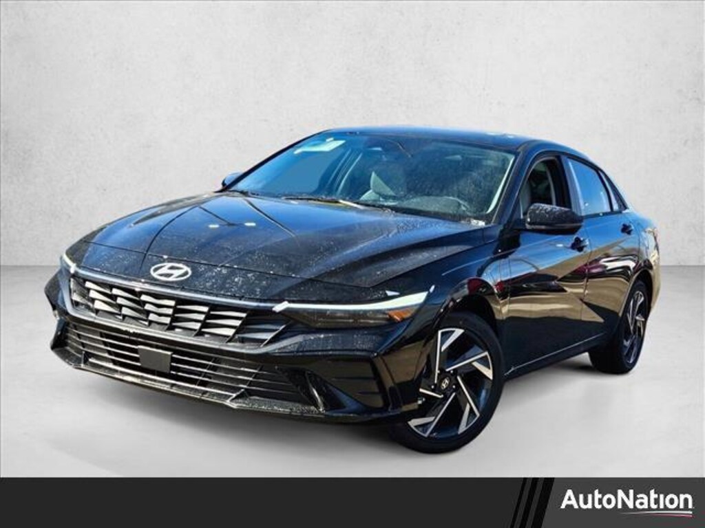 New 2026 Hyundai Elantra Limited 4dr Car