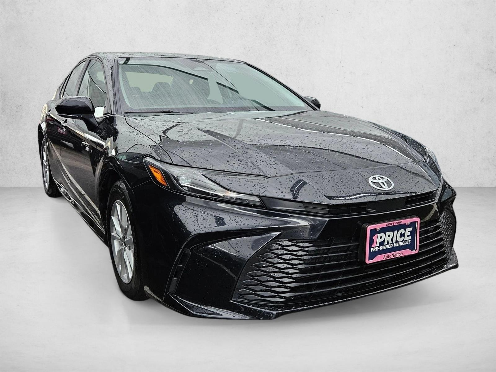 2025 Toyota Camry LE photo 2