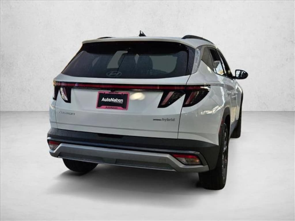 New 2026 Hyundai Tucson Hybrid Limited Sport Utility