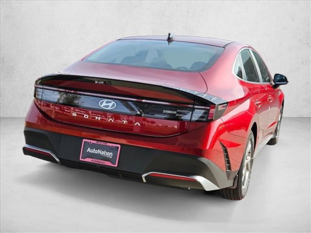 New 2026 Hyundai Sonata SE 4dr Car