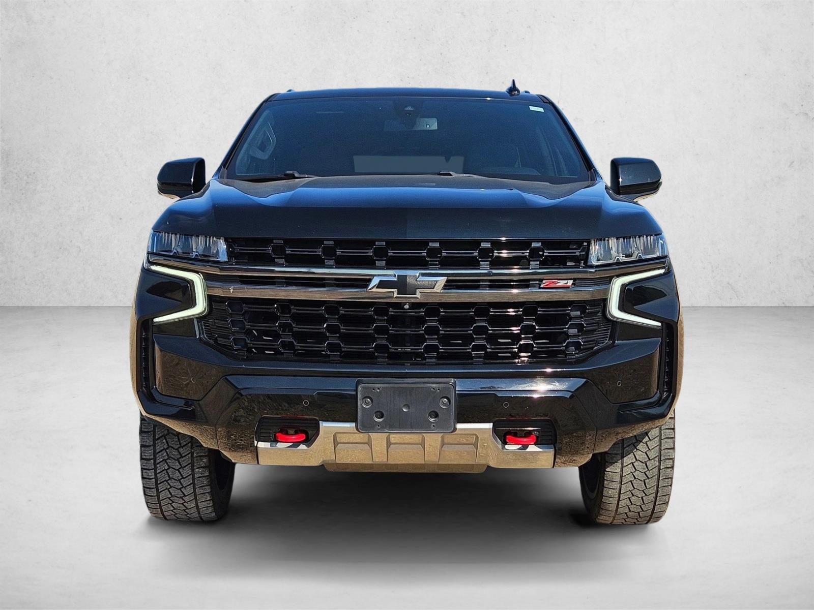 2021 Chevrolet Tahoe Z71 photo 2
