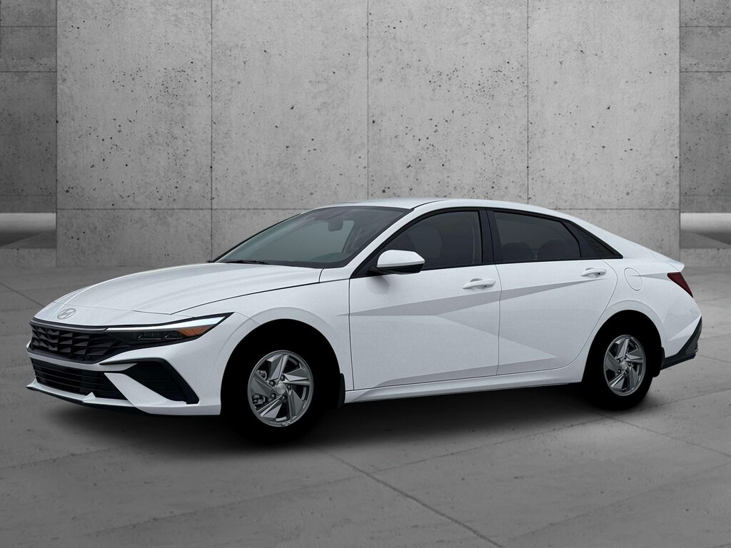 New 2026 Hyundai Elantra SE 4dr Car