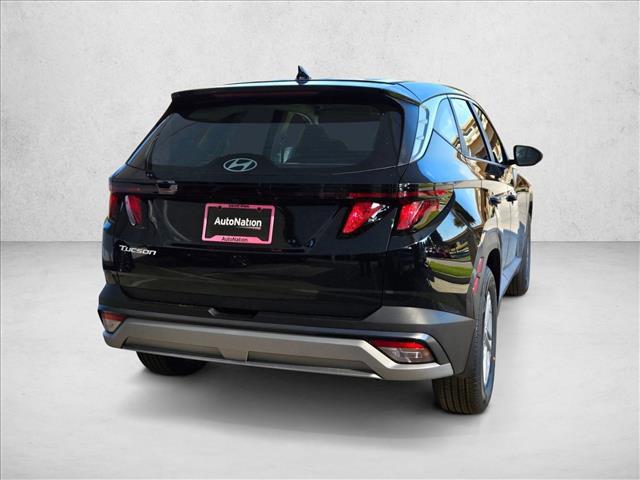 2026 Hyundai Tucson SE photo 2