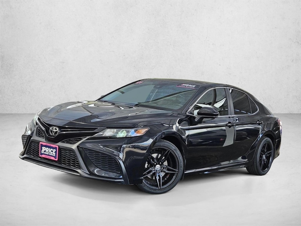 Used 2021 Toyota Camry SE 4dr Car