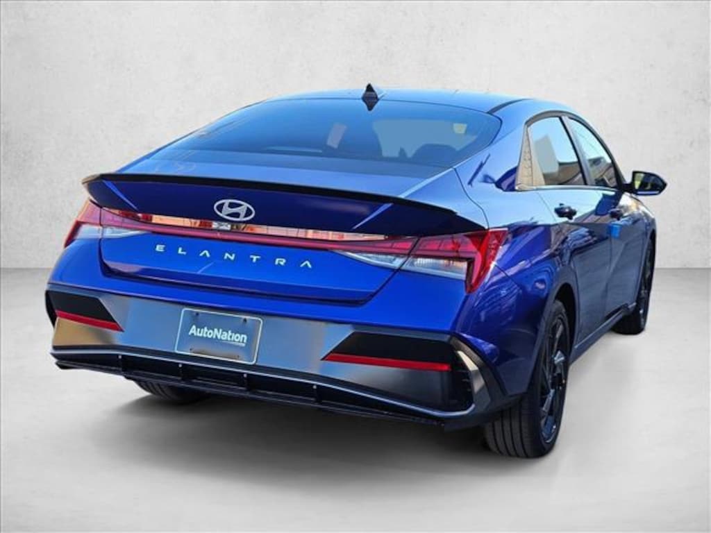 New 2026 Hyundai Elantra SEL Sport Premium 4dr Car