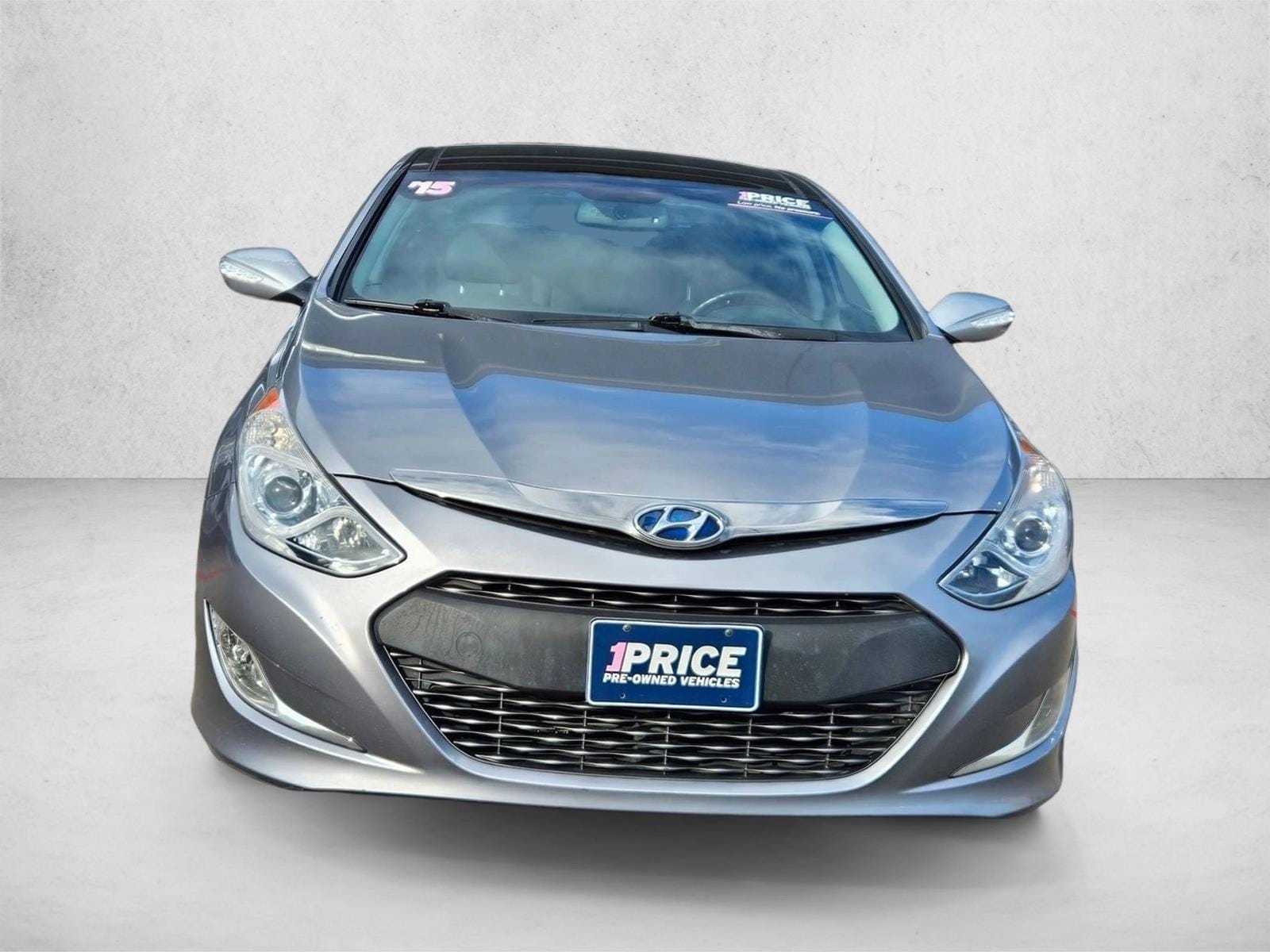 Used 2015 Hyundai Sonata Hybrid Limited with VIN KMHEC4A4XFA129691 for sale in North Richland Hills, TX