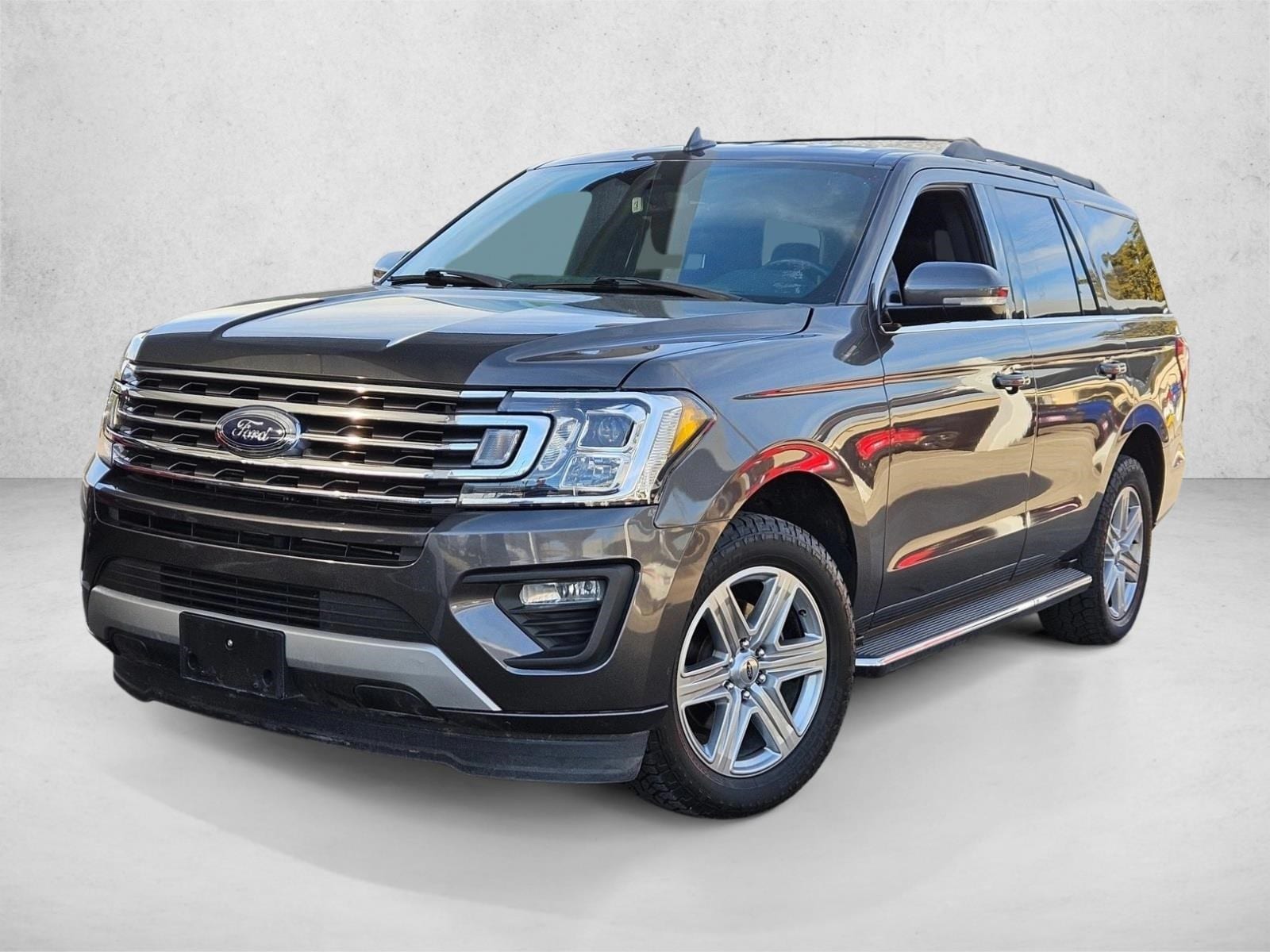 2019 Ford Expedition XLT's photo