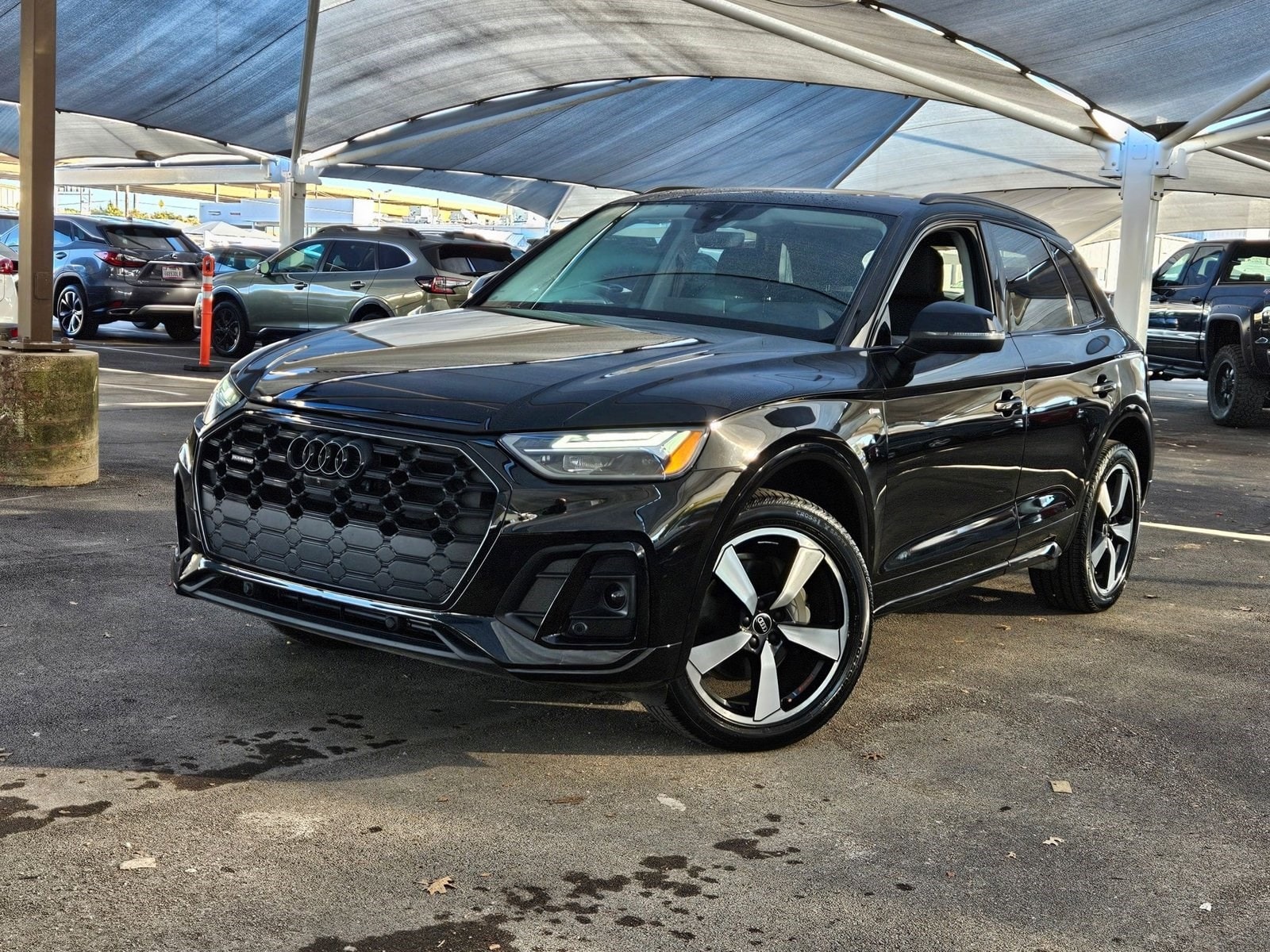 2022 Audi Q5 Premium Plus's photo