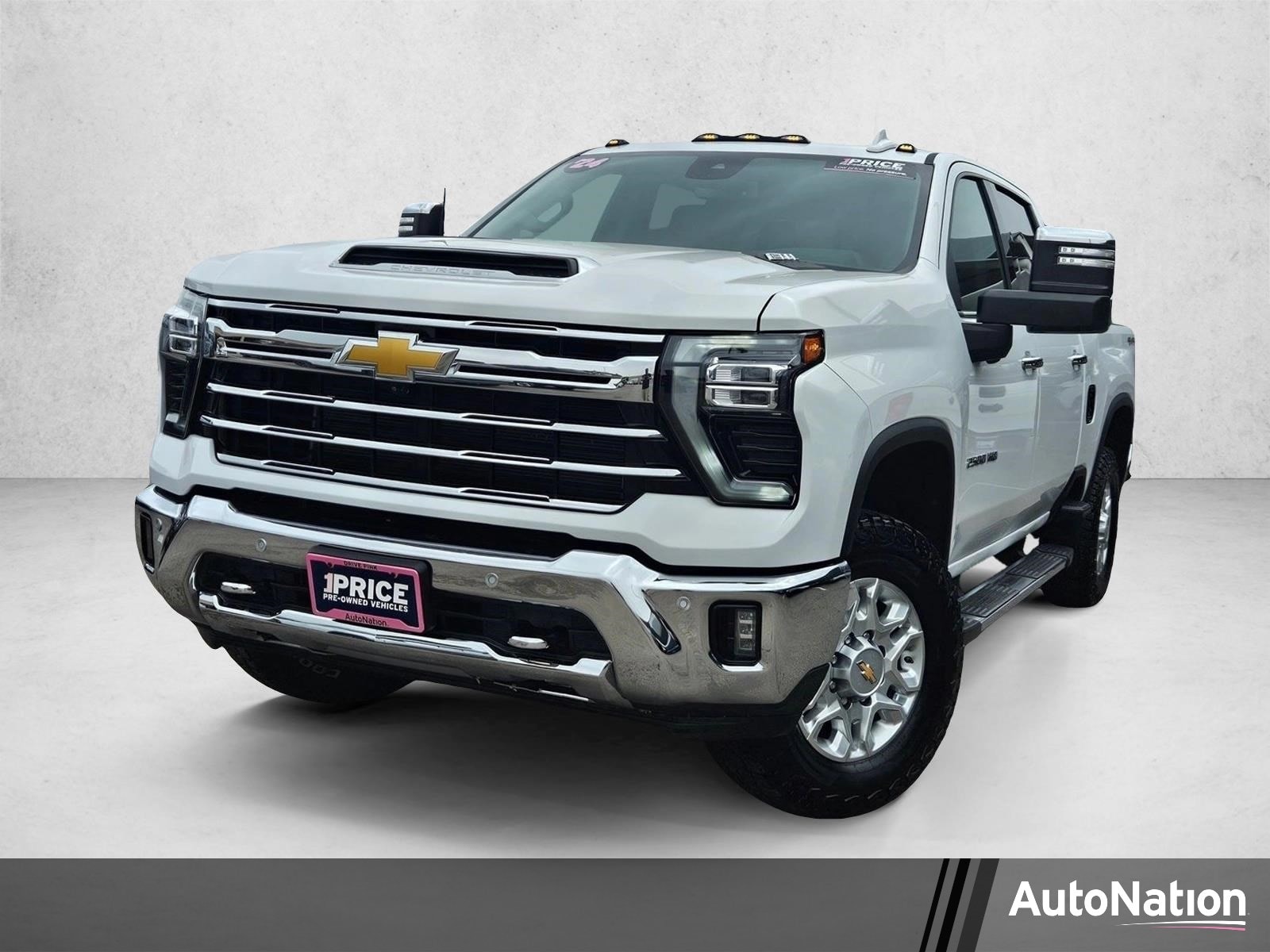 2024 Chevrolet Silverado HD LTZ 4WD Crew Cab Standard Box's photo