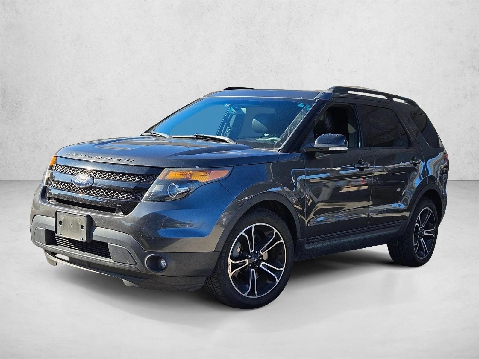 2015 Ford Explorer Sport's photo