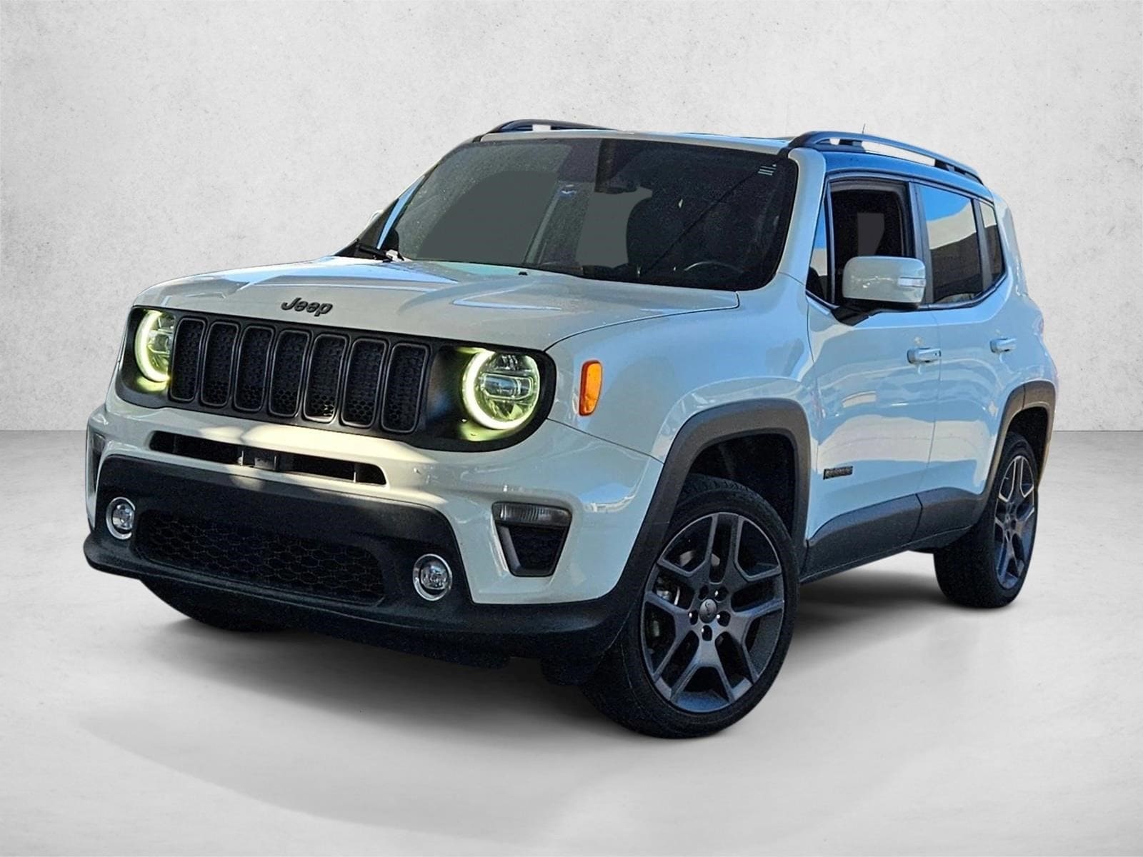 2019 Jeep Renegade Latitude's photo
