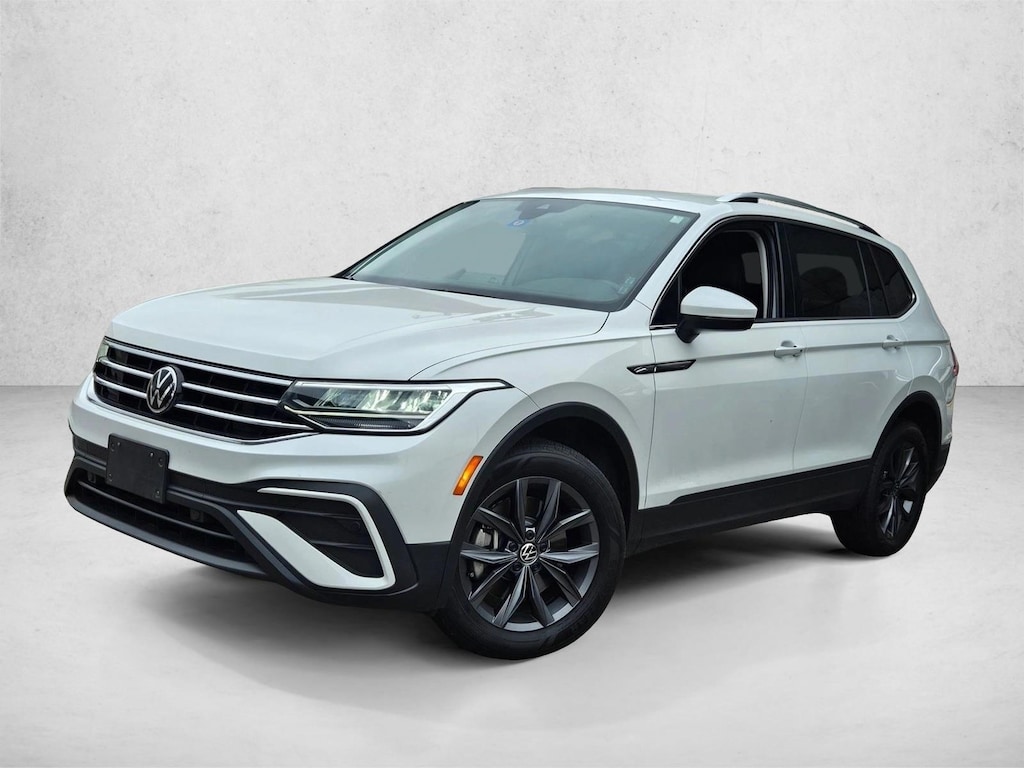 Used 2023 Volkswagen Tiguan SE Sport Utility