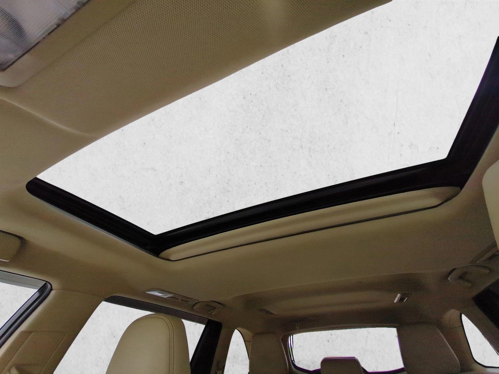 2019 Toyota Highlander XLE - Photo 21