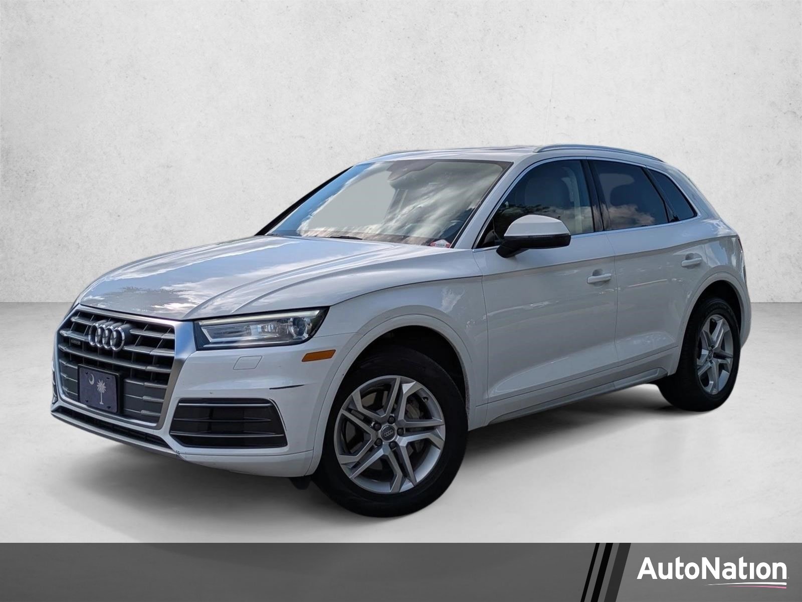 2019 Audi Q5 2.0T quattro S tronic Premium's photo