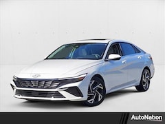 2025 Hyundai Elantra Limited 4dr Car