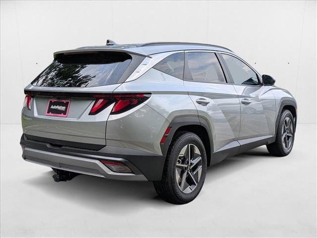2025 Hyundai Tucson SEL photo 2