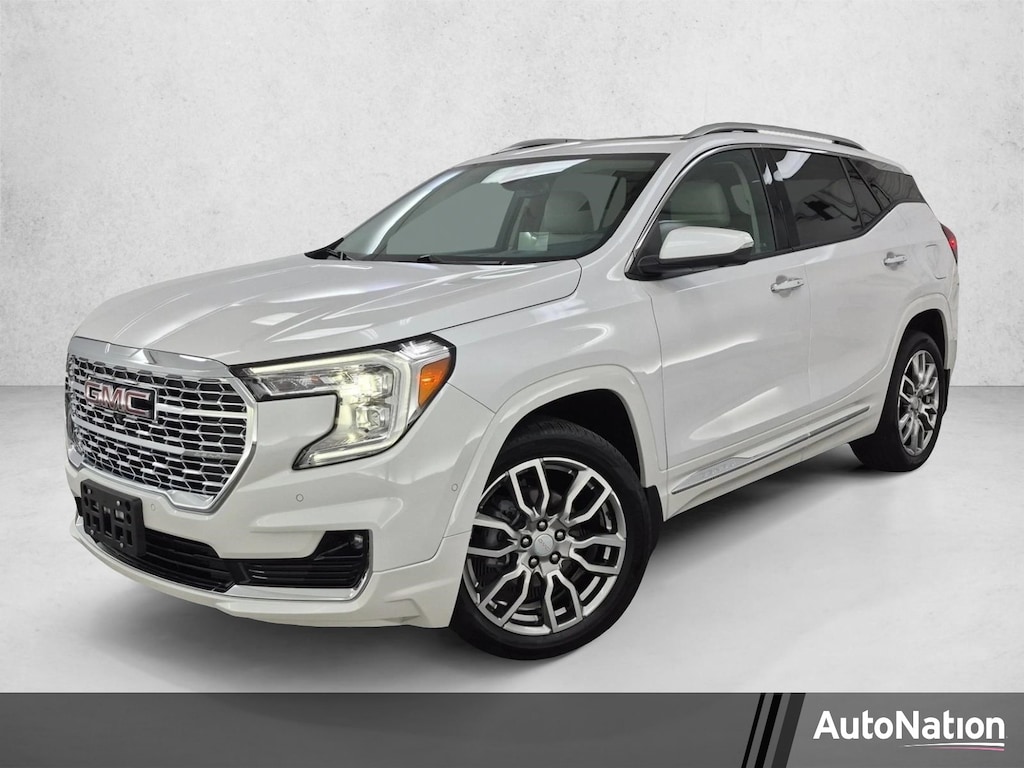 Used 2024 GMC Terrain Denali Sport Utility