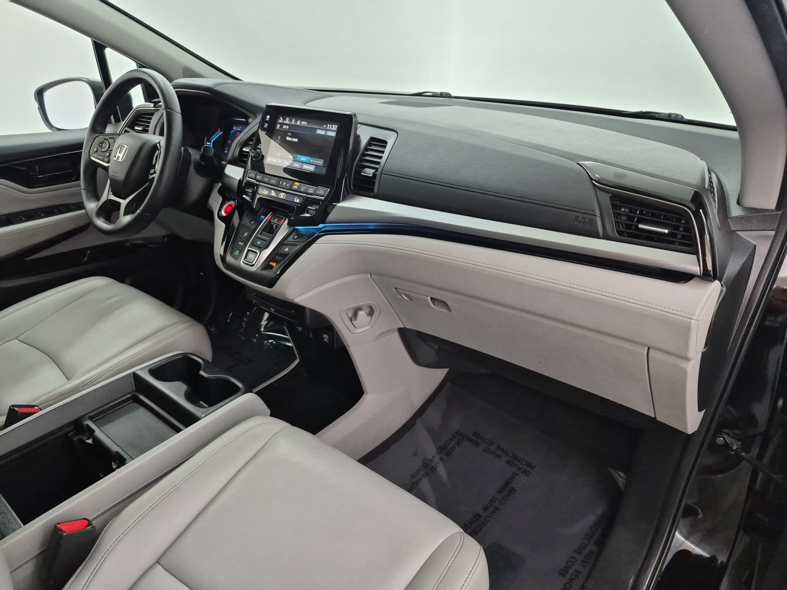 2021 Honda Odyssey Touring - Photo 26