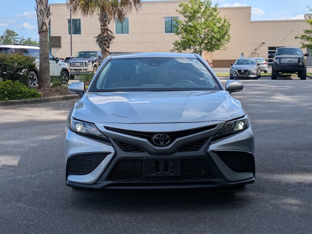 Used 2024 Toyota Camry SE 4dr Car