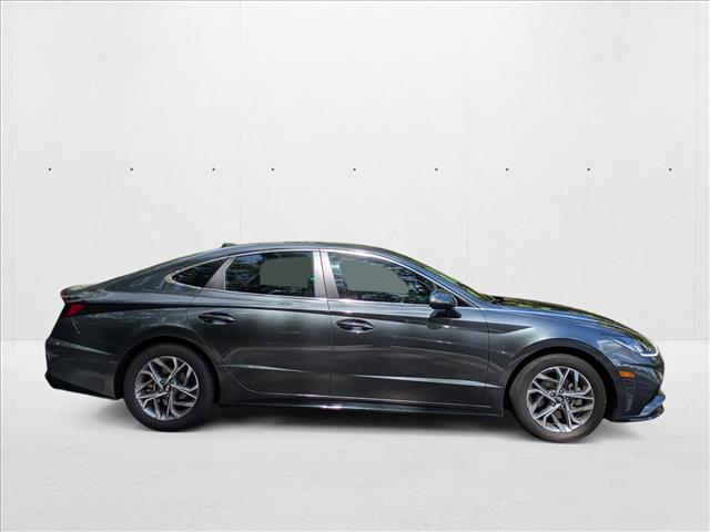 2023 Hyundai Sonata SEL photo 3