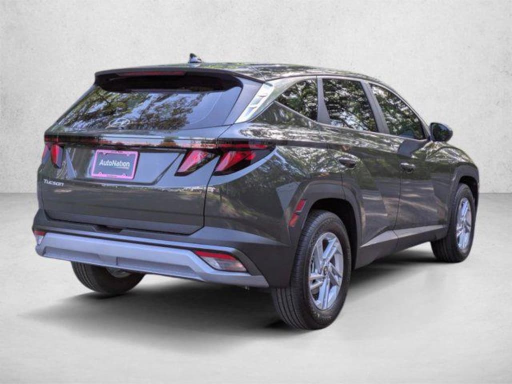 New 2026 Hyundai Tucson SE FWD Sport Utility