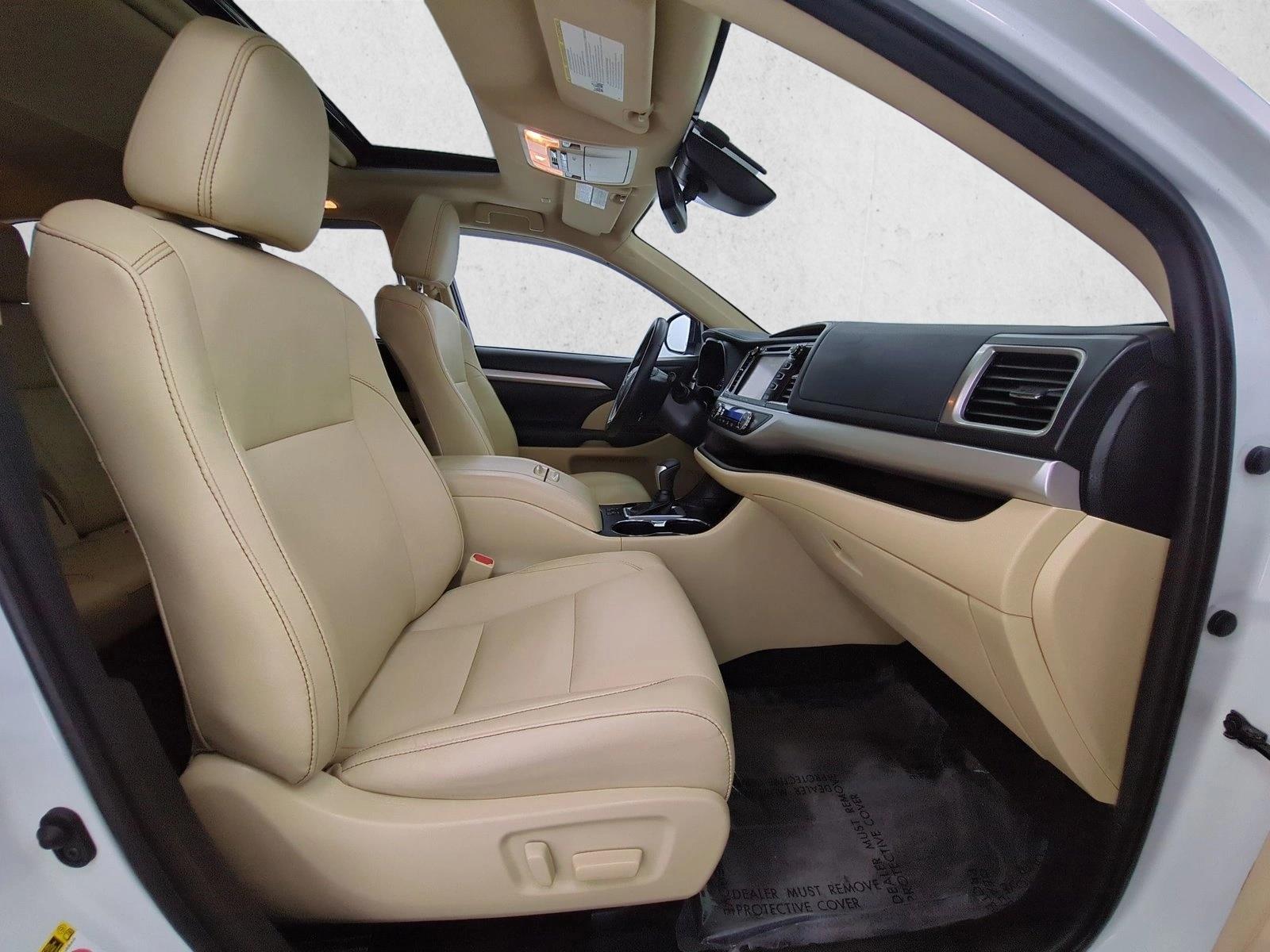 2019 Toyota Highlander XLE - Photo 25