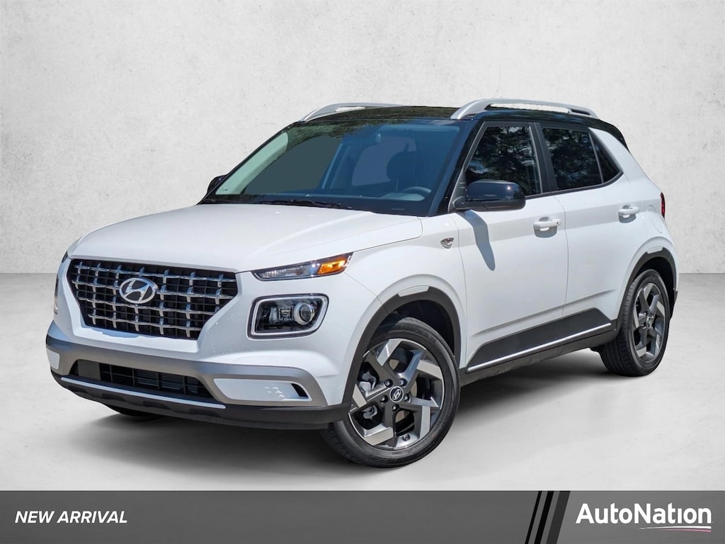 Used 2025 Hyundai Venue Limited Sport Utility