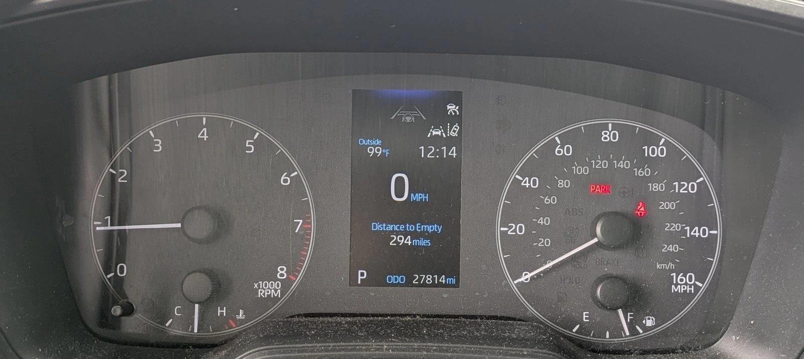 2025 Toyota Corolla LE - Photo 11