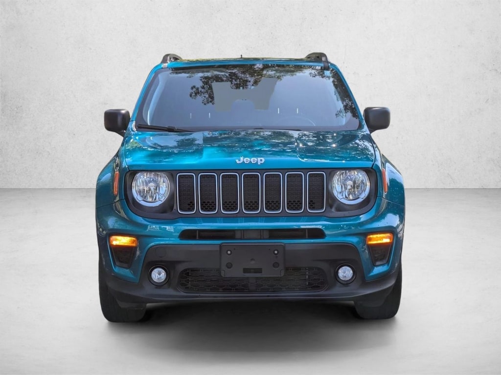 Used 2022 Jeep Renegade Latitude Sport Utility