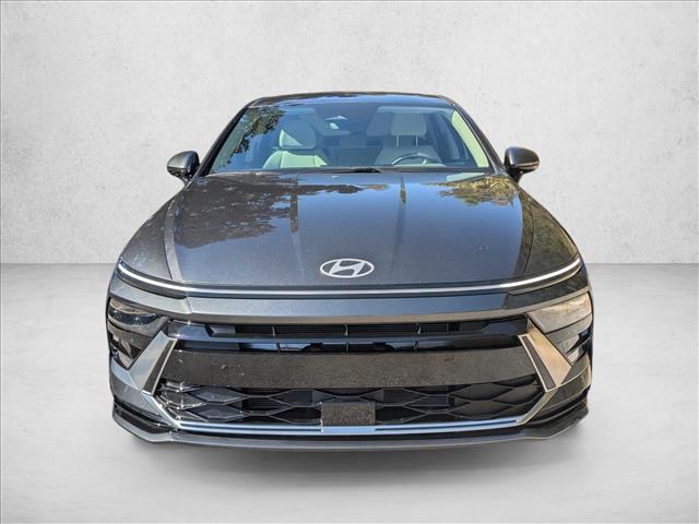 2024 Hyundai Sonata SEL photo 2