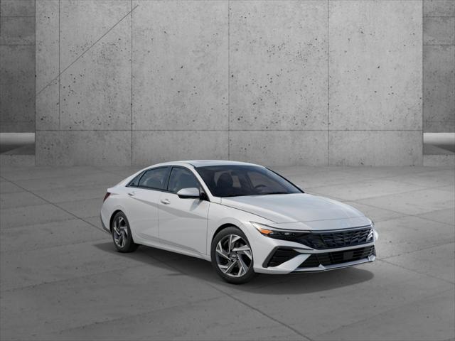 2025 Hyundai Elantra SEL Convenience photo 2