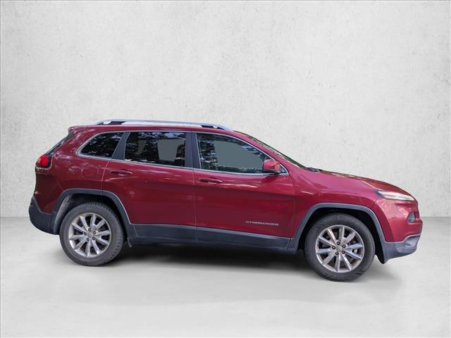 2015 Jeep Cherokee Limited Sport photo 3