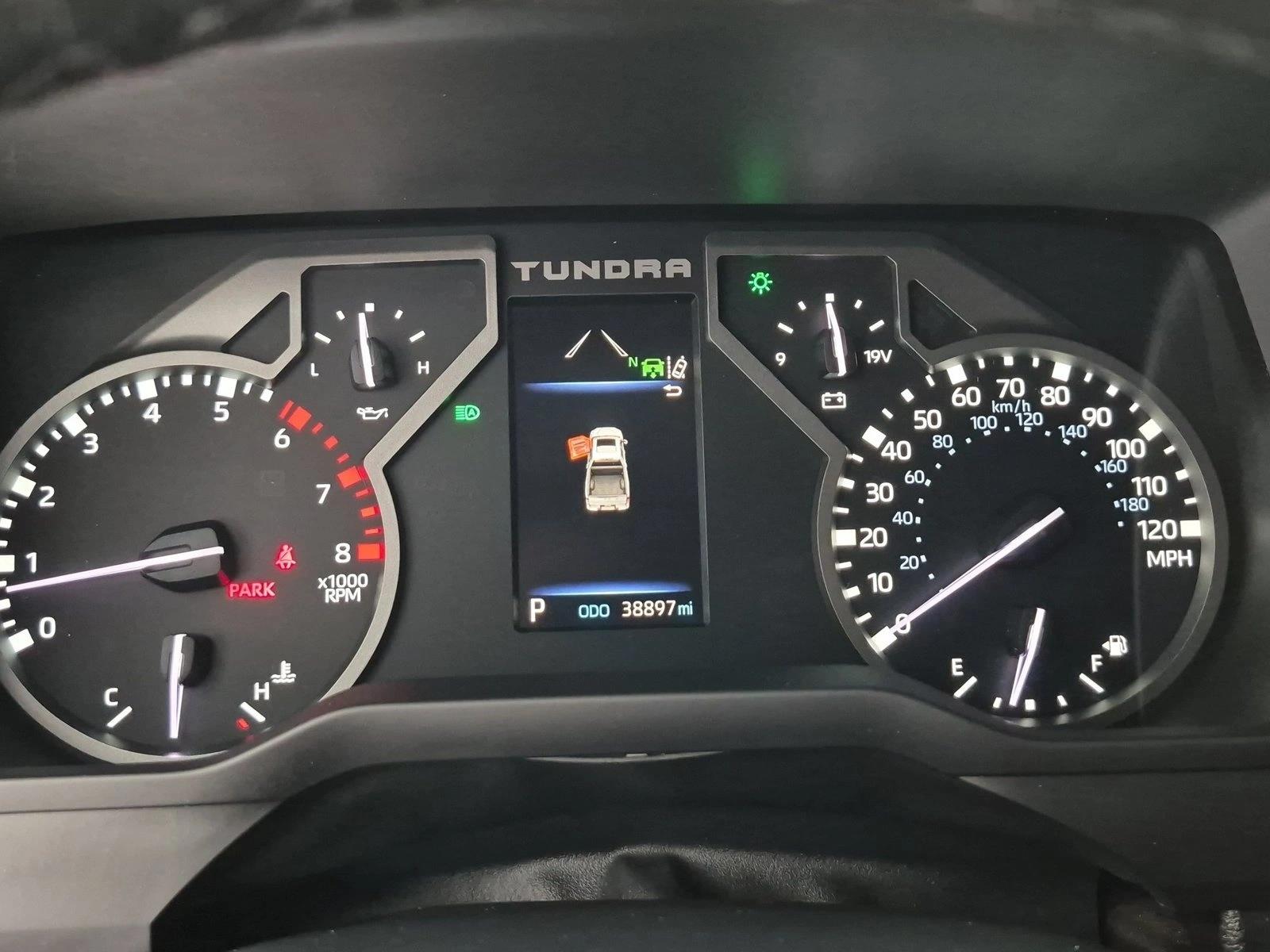 2022 Toyota Tundra SR5 - Photo 11
