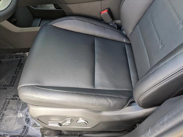 2024 Hyundai Santa Fe Limited Sport photo 4