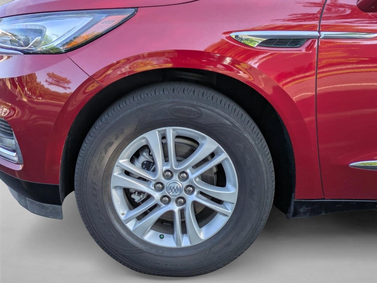2021 Buick Enclave Essence - Photo 14