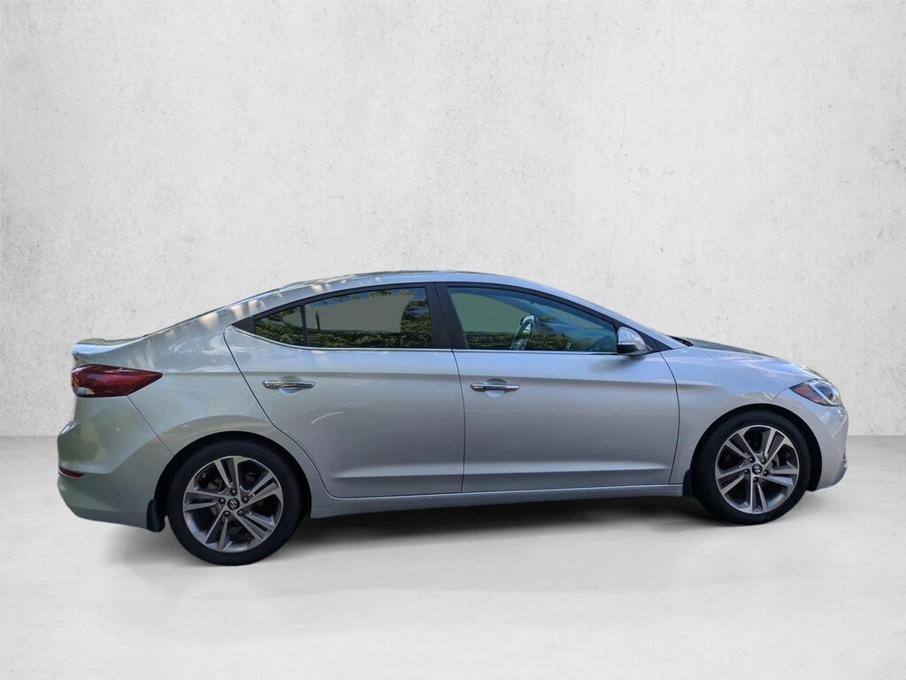Used 2017 Hyundai Elantra Limited 4dr Car