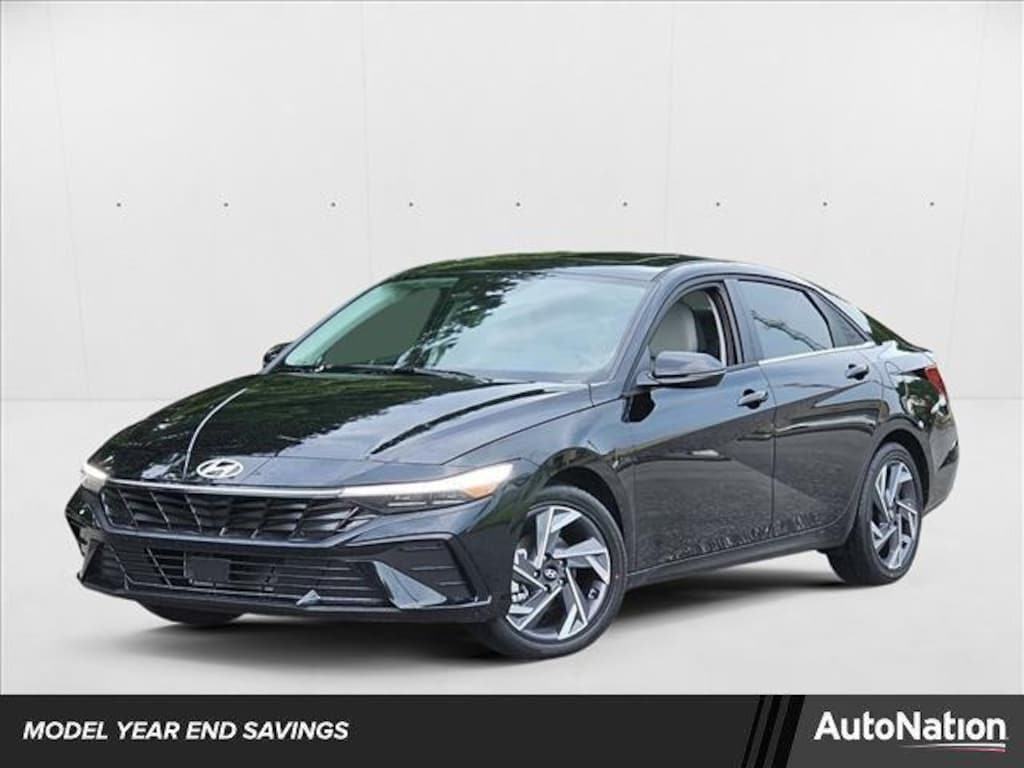 New 2025 Hyundai Elantra Limited 4dr Car