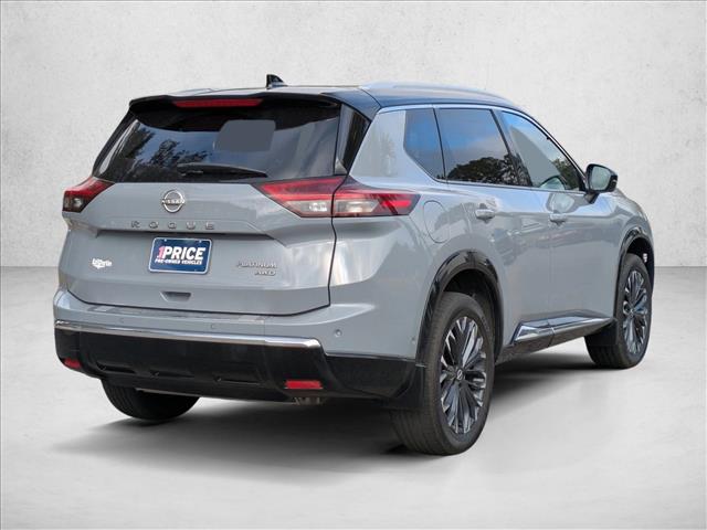2024 Nissan Rogue Platinum photo 2