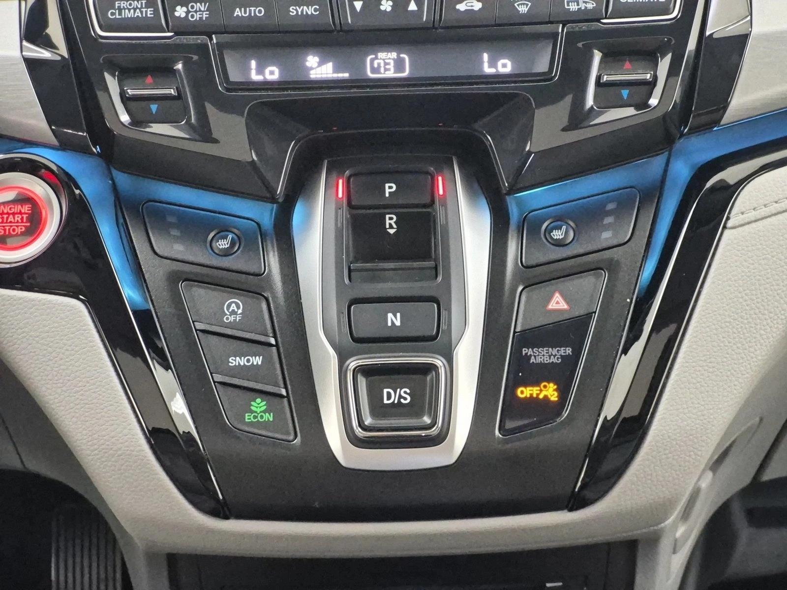2021 Honda Odyssey Touring - Photo 12