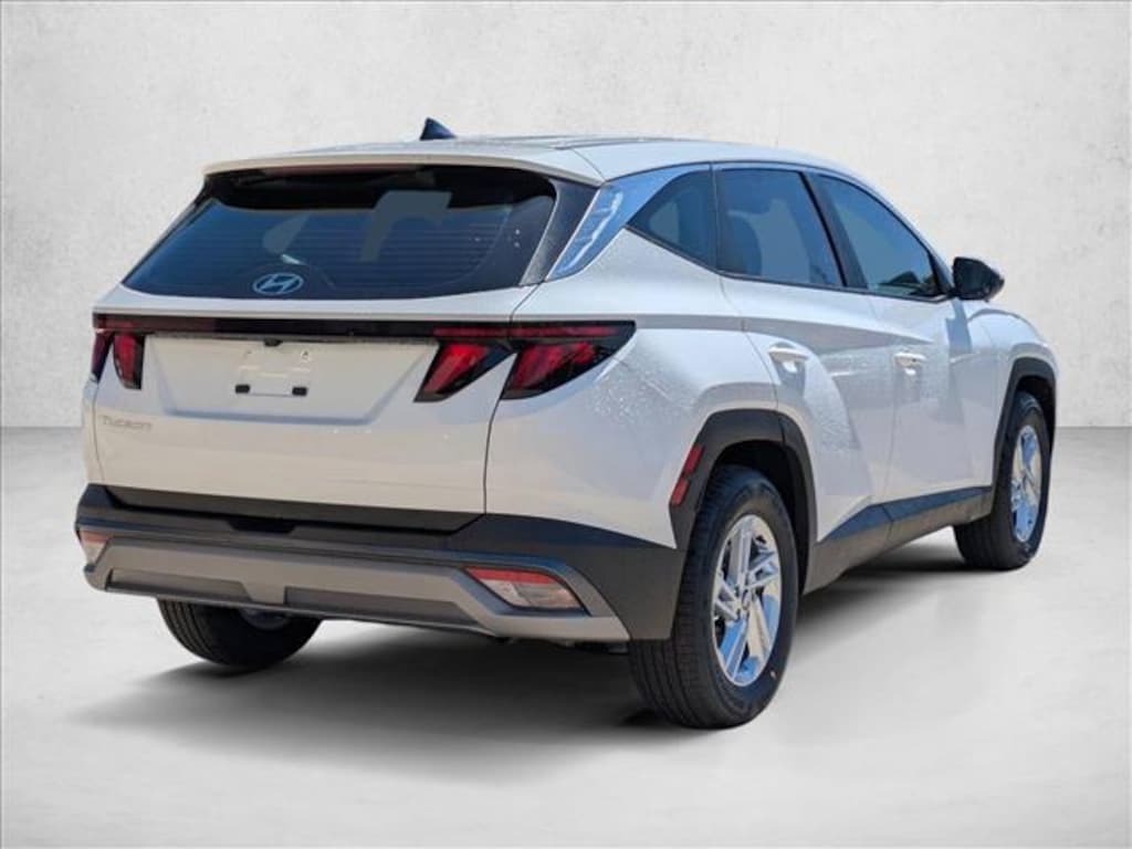 New 2026 Hyundai Tucson SE FWD Sport Utility