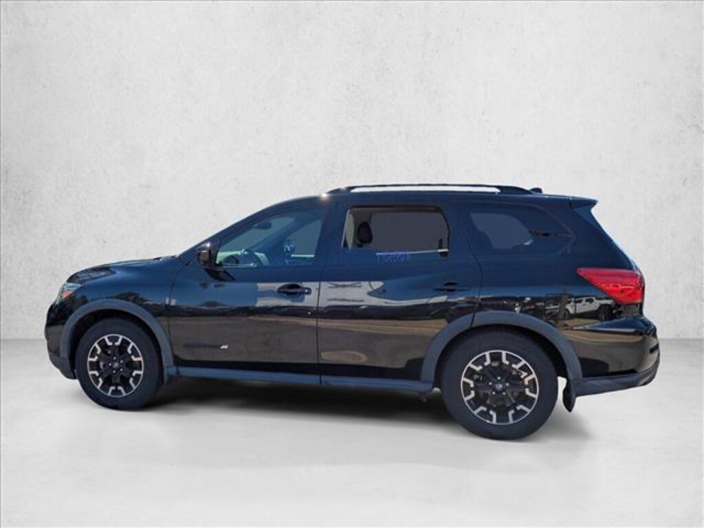 Used 2019 Nissan Pathfinder SL Sport Utility