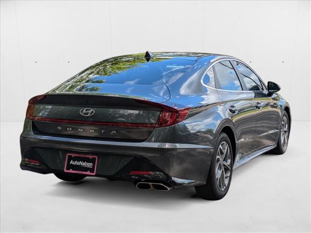 2023 Hyundai Sonata SEL photo 2
