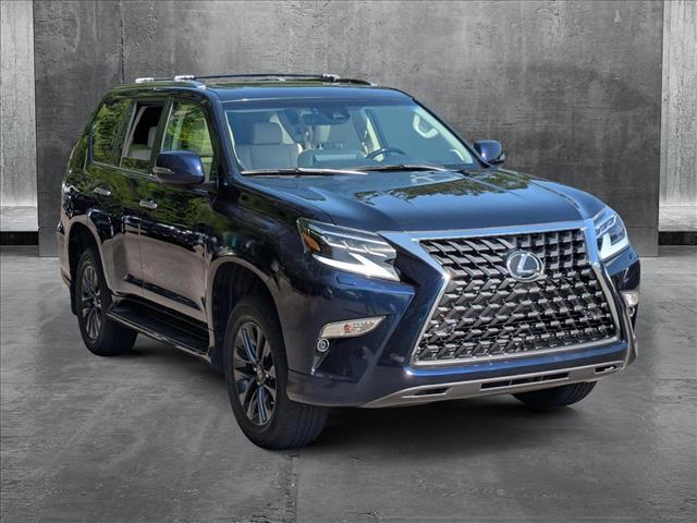 2023 Lexus GX 460 Premium photo 3