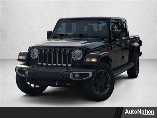 2022 Jeep Gladiator Overland's photo