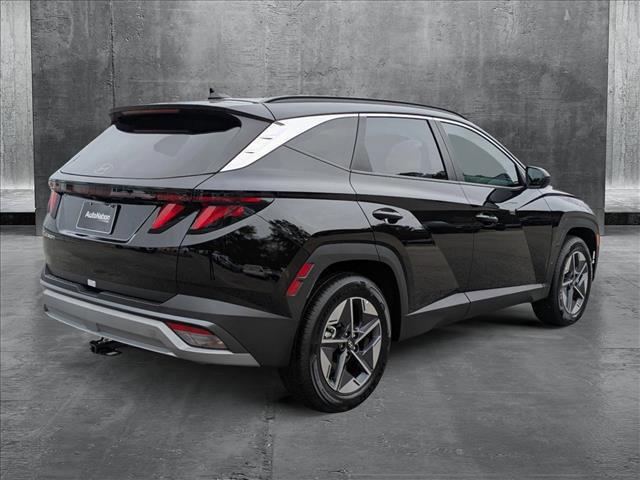 2025 Hyundai Tucson SEL photo 2