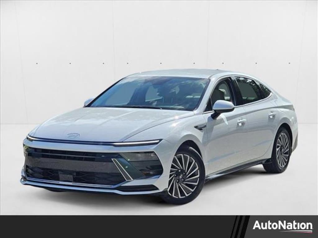 New 2025 Hyundai Sonata Hybrid SEL 4dr Car
