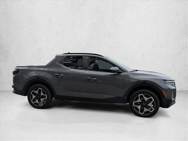 2024 Hyundai Santa Cruz Limited photo 3