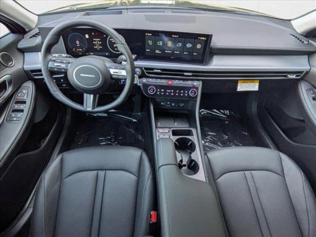New 2025 Hyundai Sonata Hybrid Limited 4dr Car