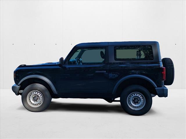 2022 Ford Bronco Base photo 3