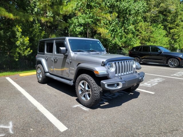 2019 Jeep Wrangler Sahara Sport photo 3